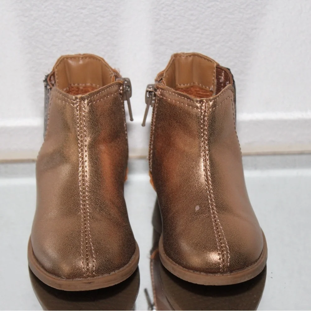 Simple Joys by Carter's Girl's Ella Chelsea Bootie Fashion Toddler Size 5 Bronze - Picture 3 of 8
